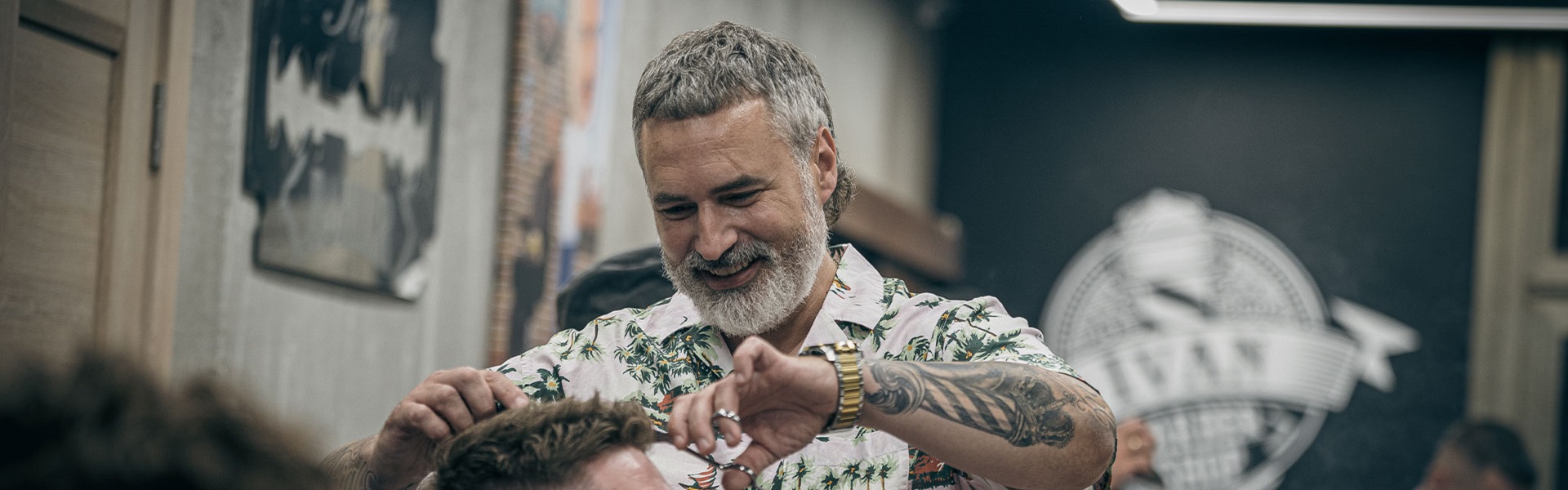 Barber shop Ivan | Jeftine selidbe Beograd